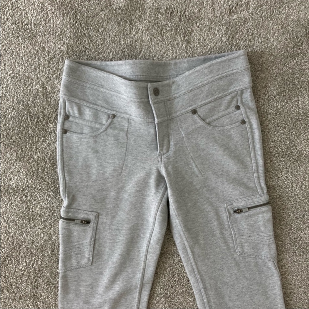 Athleta Rockwell Jeggings Active
Cotton Gray - Picture 2 of 11